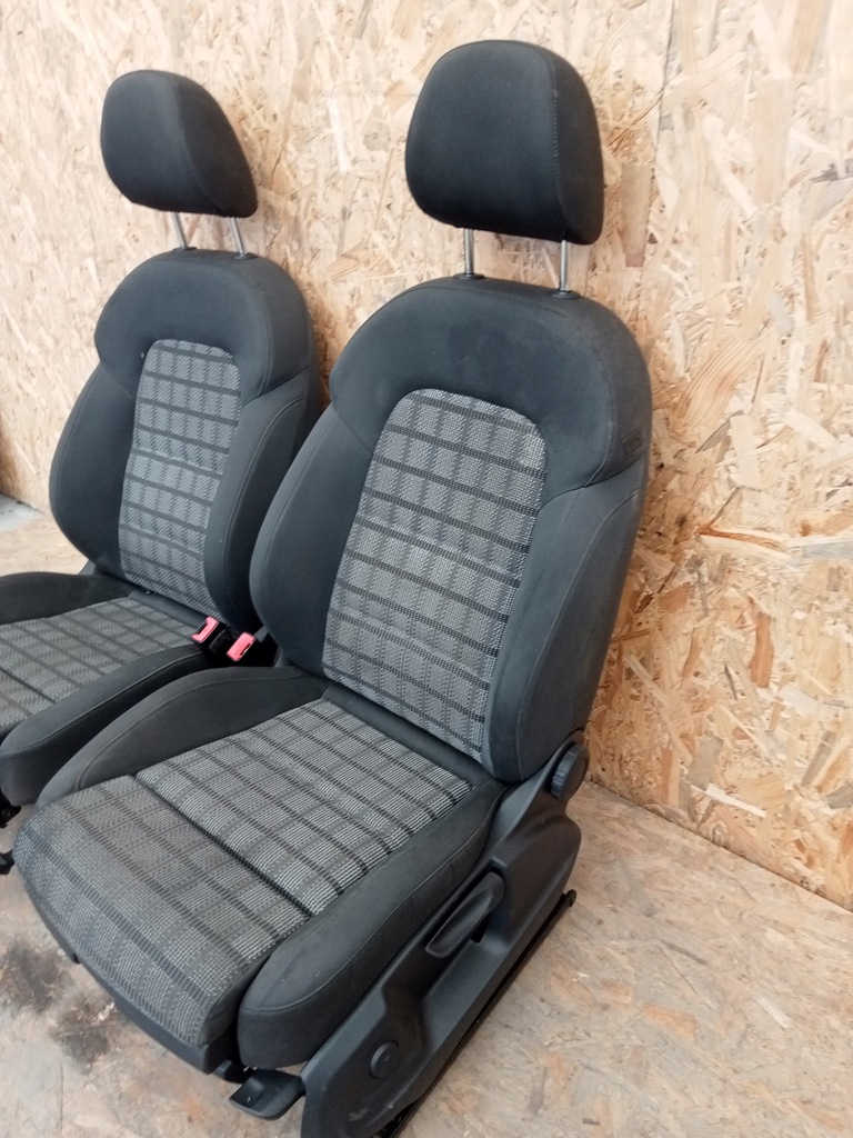 фото №13, Vw golf vii gtd сиденья заднее сиденье