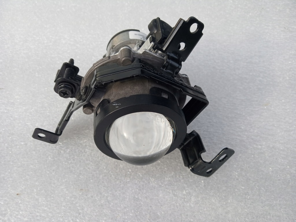 фото №1, Hyundai i30 iii lift противотуманная фара правый 92202-g4500