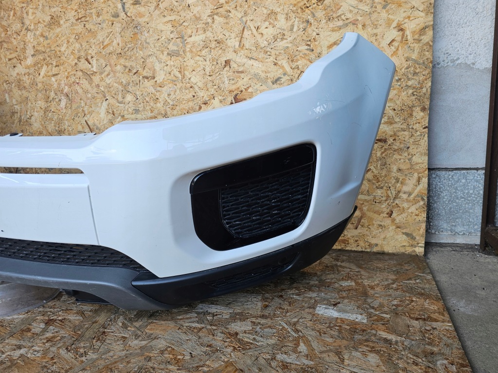 Бампер перед range rover evoque Оригинал