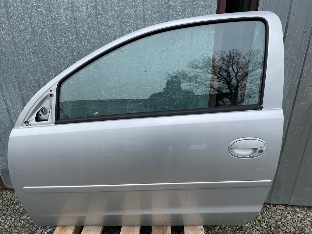 фото №1, Дверь левый перед opel corsa c 2004r 3d