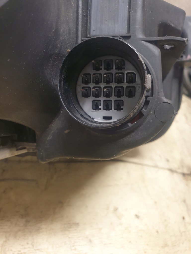 фото №9, Jaguar xf x260 f pace лівий фара лампа 00196243-11