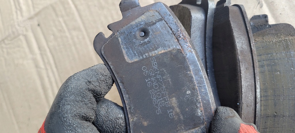 фото №10, A6 c7 4g a7 гальмівні колодки гальмівні 330mm задня 3.0 tfsi s4 b8 sq5 s5