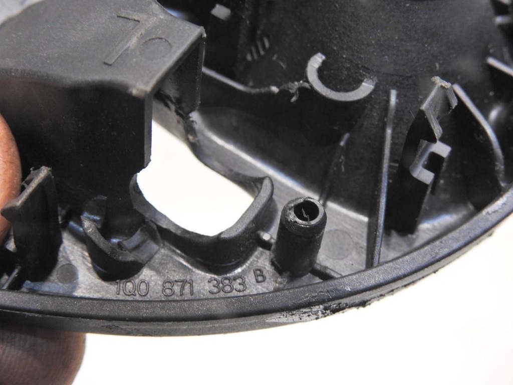 фото №6, Засувка замка дах кришки задня vw eos 1q0871383b