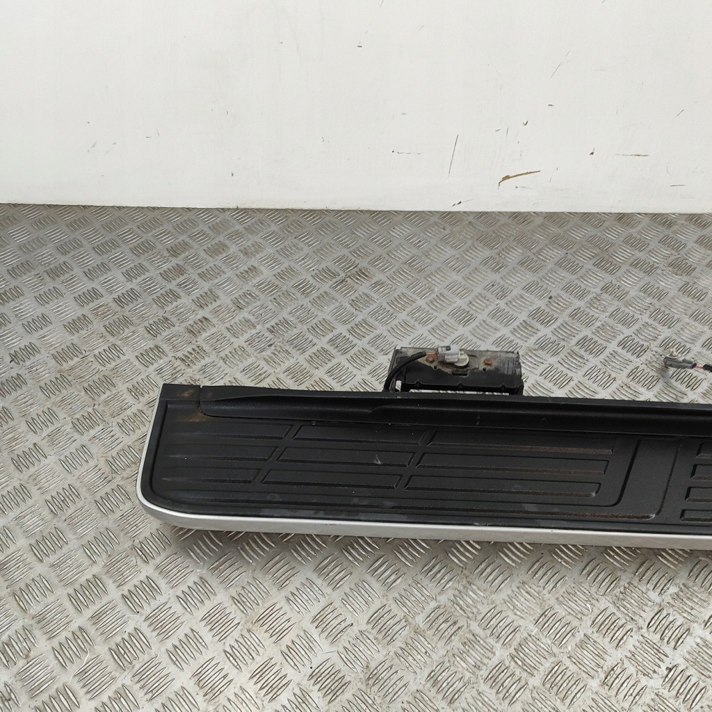 фото №4, Toyota land cruiser bj70 2019 правая сторона порог