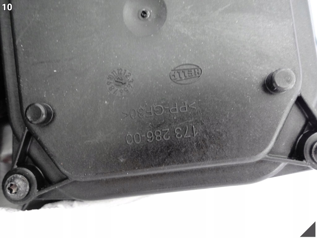 фото №11, Audi a8 s8 d4 4h0 przed liftem 09-13 full led лампа правая перед nowa hella