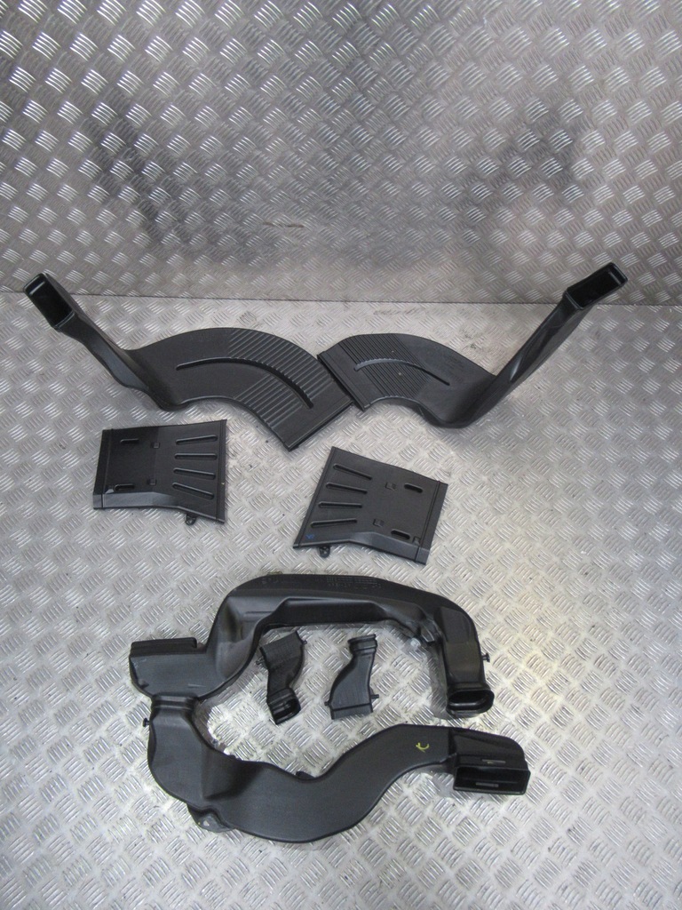 фото №1, Mercedes c klasa w206 провода трубы воздуха