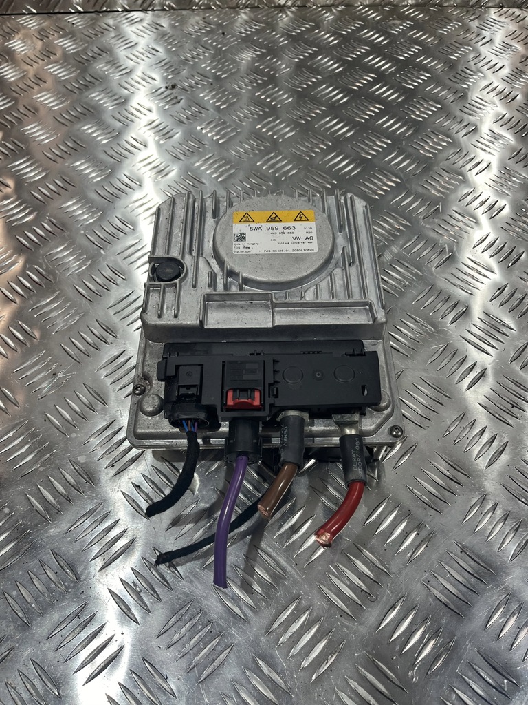 фото №2, Перетворювач напруги seat leon iv 20- 5wa959663