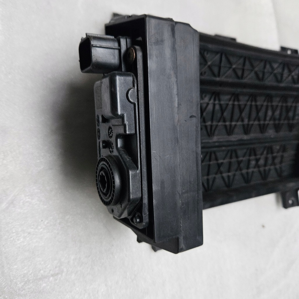 фото №7, Kia ev6 ev.6 жалюзи шторка воздуховод воздуха бампера правая левая