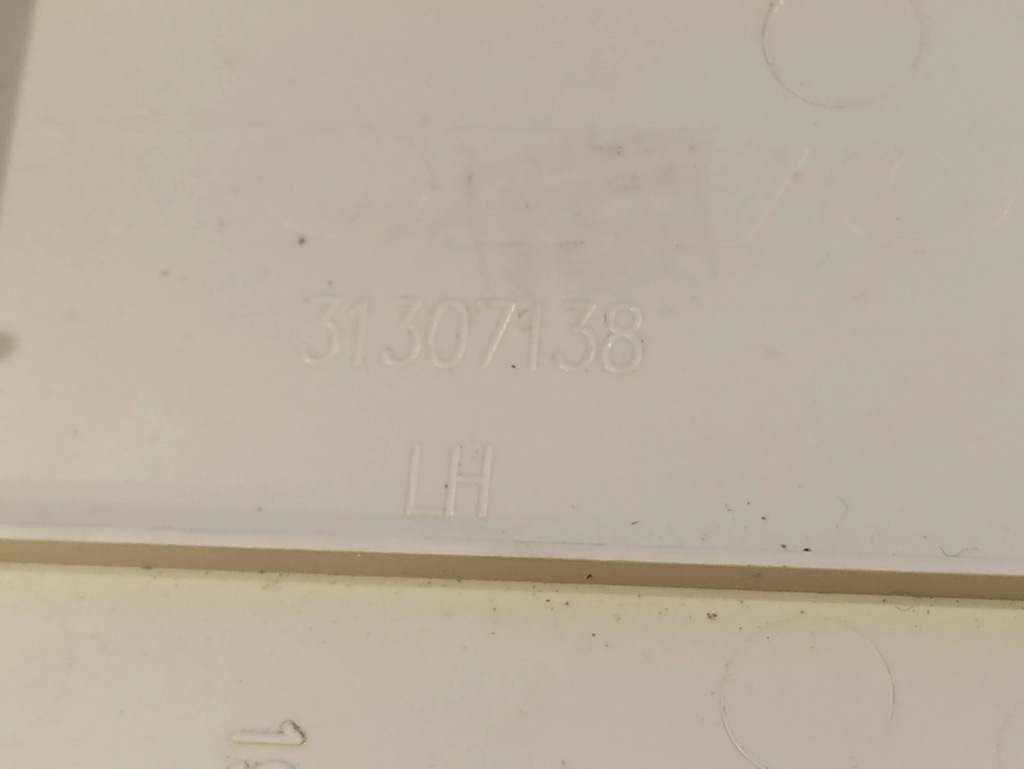 фото №5, Volvo s60 2014 обшивка стоек