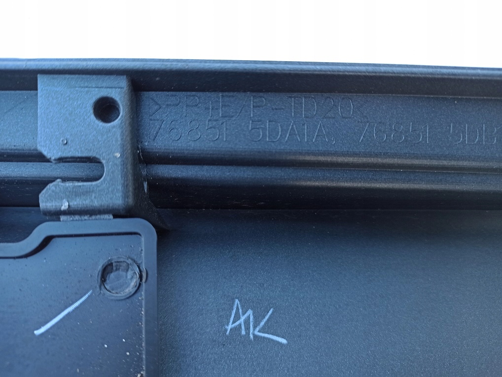 фото №11, Infiniti q30 молдинг порог накладка левая 768515da1a