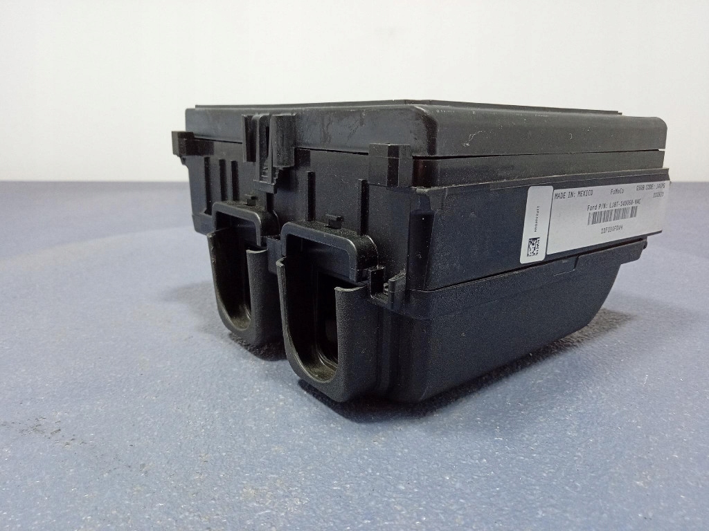 фото №8, Ford mustang mach-e коробка запобіжників lj8t14d068nac