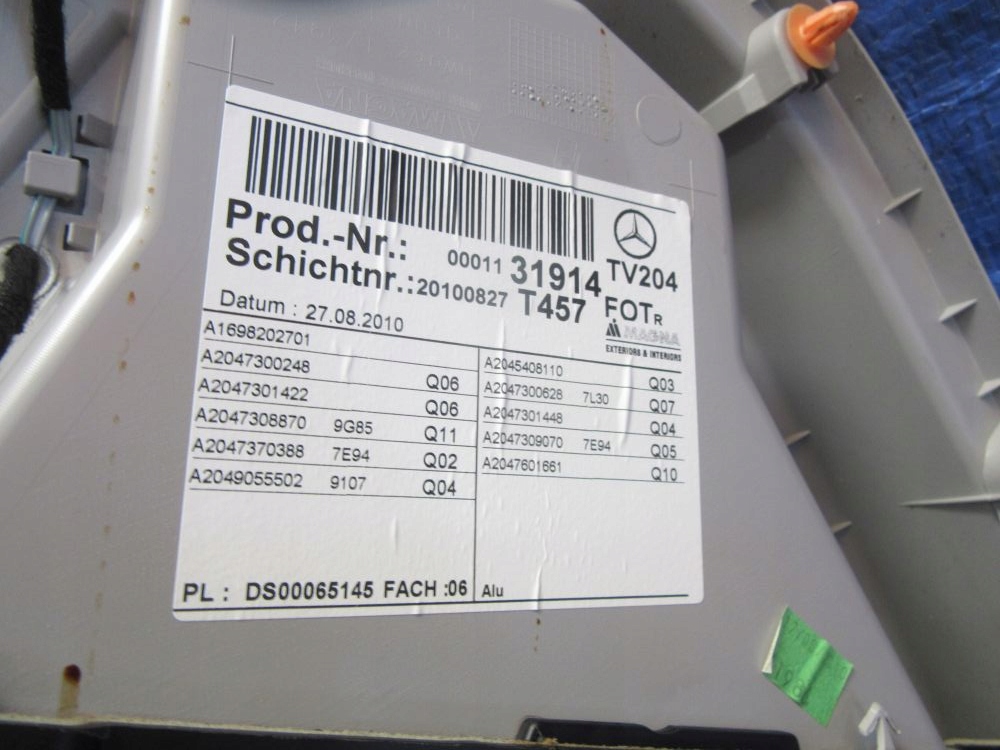 фото №6, Mercedes glk x204 2010 обшивка двері задня