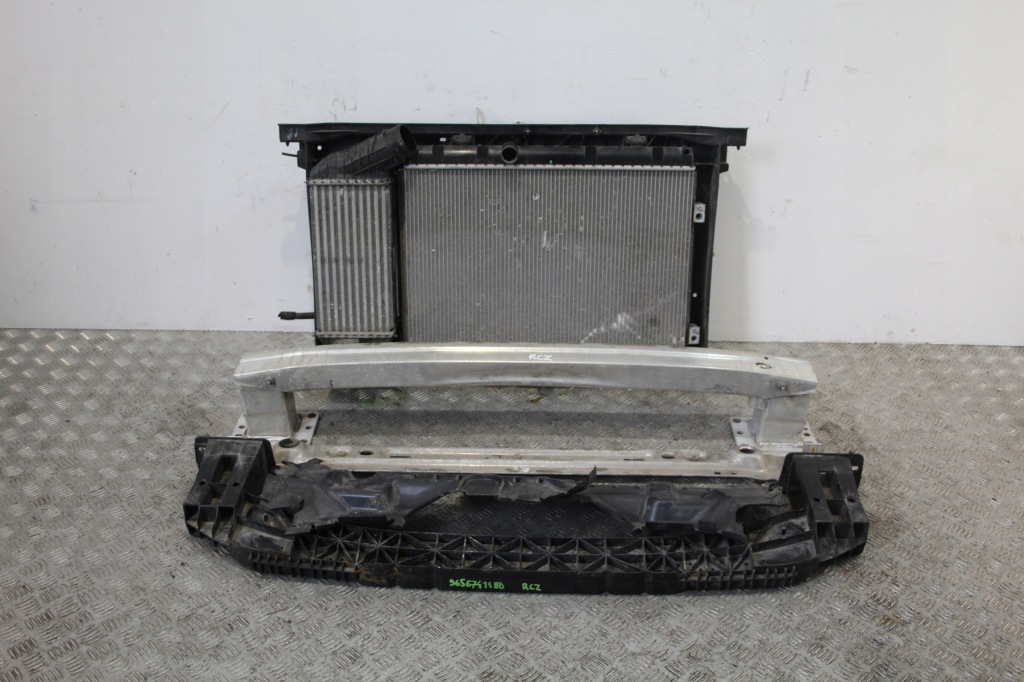 фото №1, Pas передний радиатор peugeot rcz lift 2,0 hdi