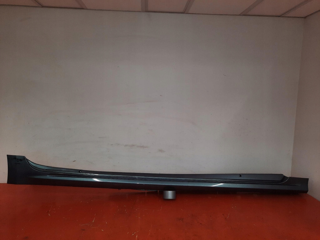 фото №1, Toyota corolla e21 xii 19- молдинг порог наружная правая 7585002230