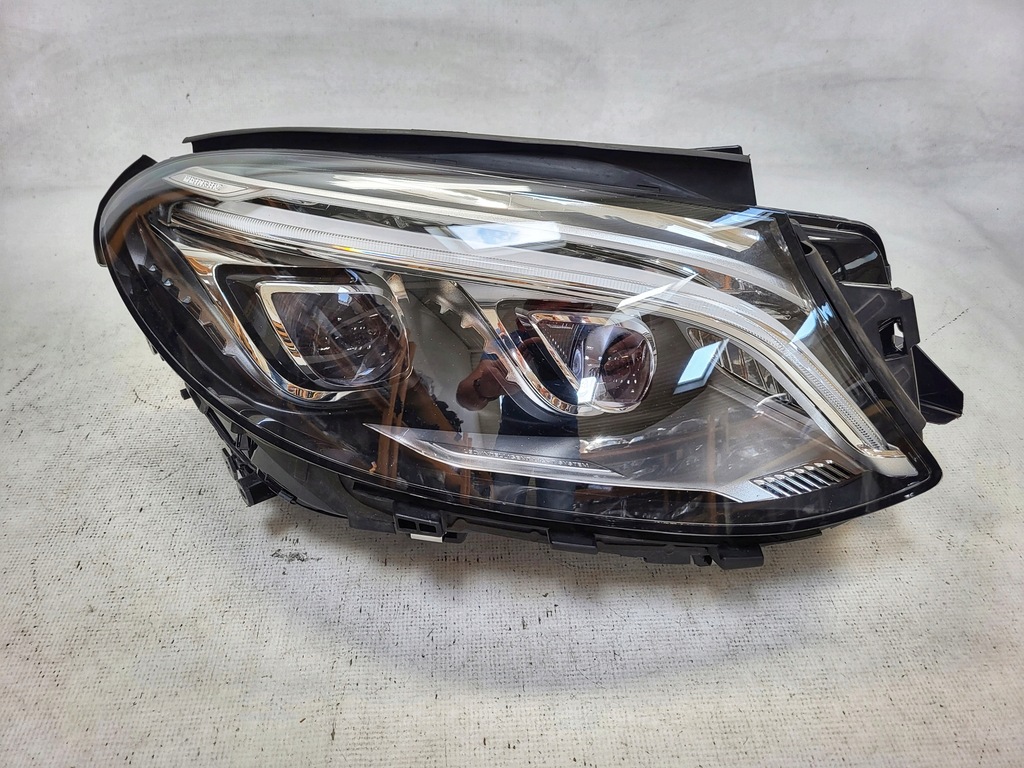 фото №1, Mercedes gle w166 full led ils a1669067602 fv.at