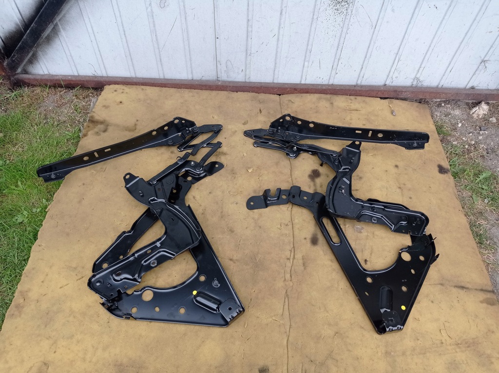 фото №1, Megane ii cc cabrio - петля крыша правый задняя