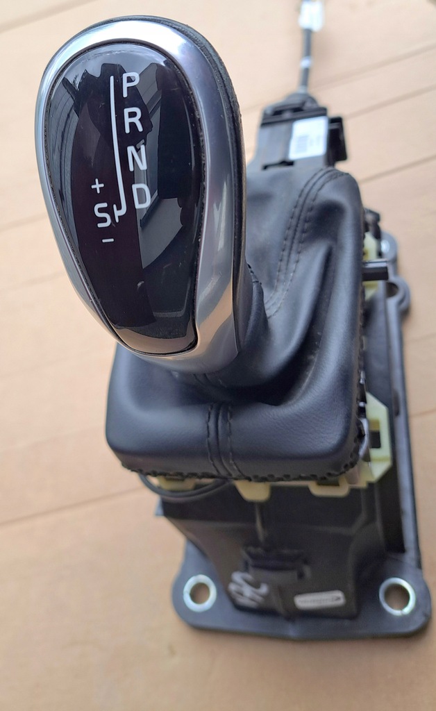 фото №6, Volvo v70 домкрат выборщик переключения передач 31367921 с трос 31367929