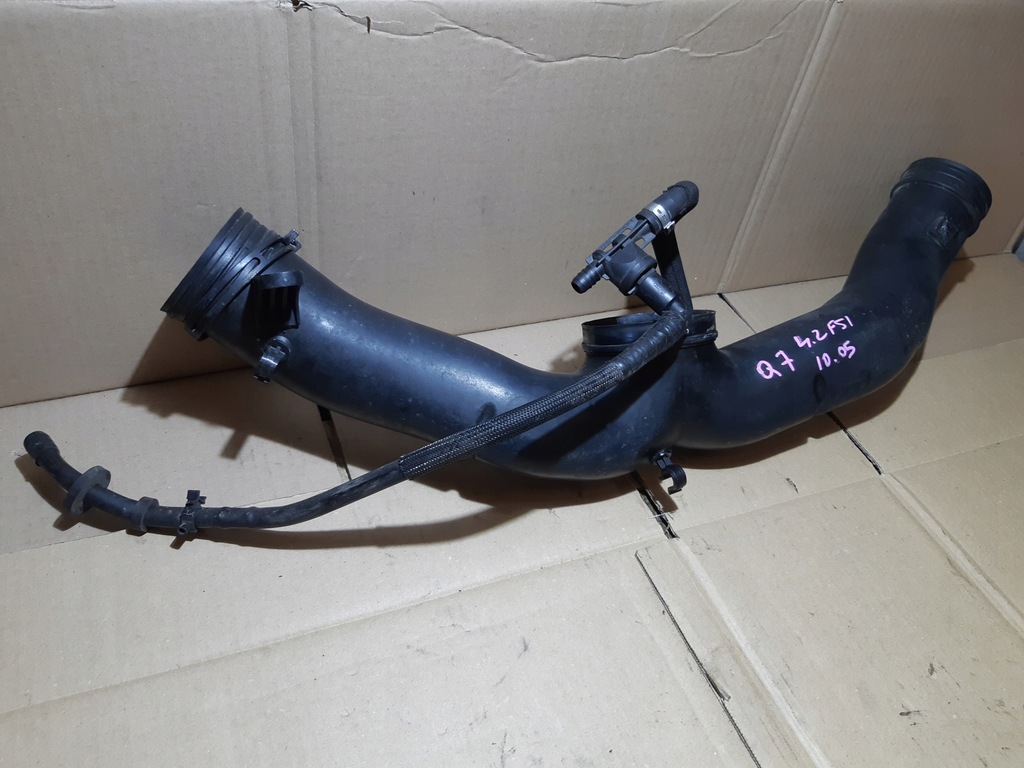 фото №11, Audi q7 4l 4.2 fsi шланг труба повітря 7l8129627a