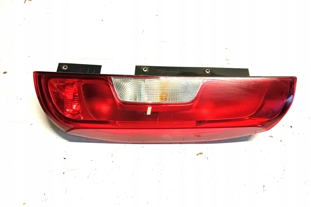 Купити Лампа права задня двері fiat doblo 52044715