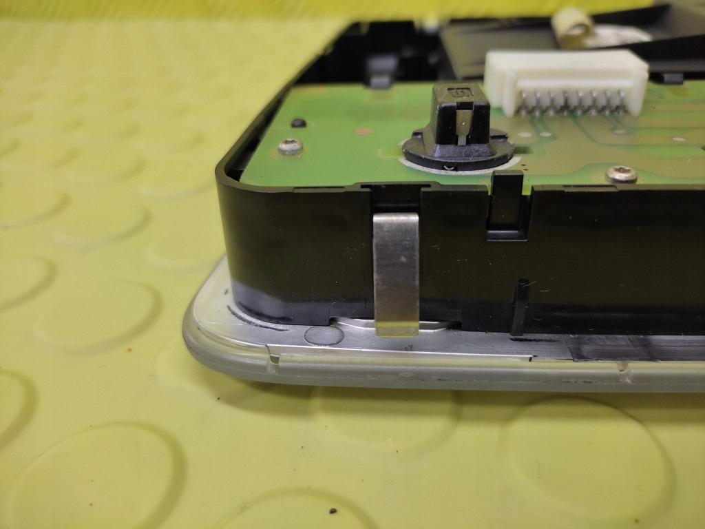 фото №11, Bmw 1 e87 лампа освещение кабины 65756946528