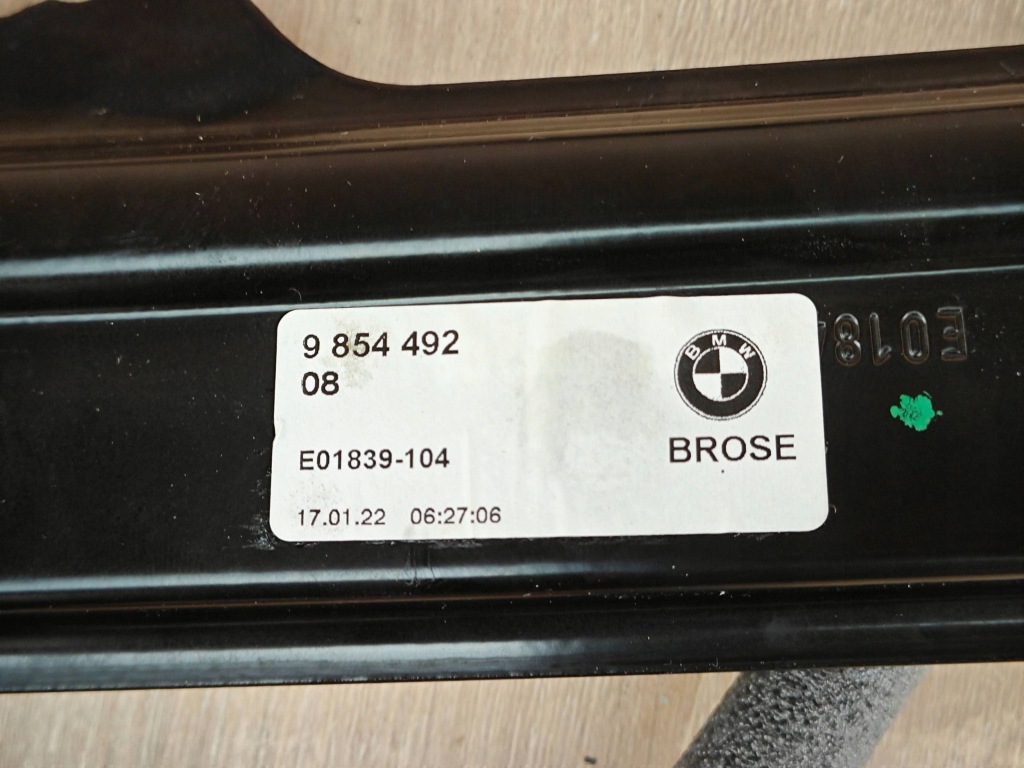 Оригінал  механізм підйомник моторчик скло правий перед bmw g26 9854492 27km! Київ