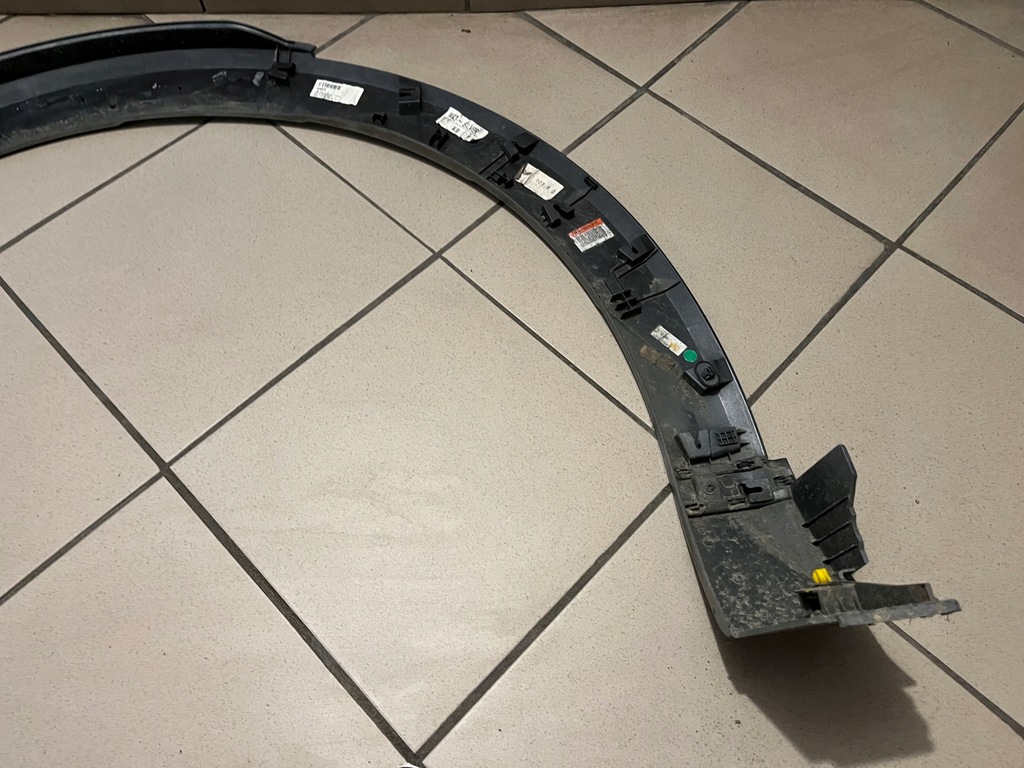 фото №14, Hyundai ioniq v 5 молдинг крыла правый перед