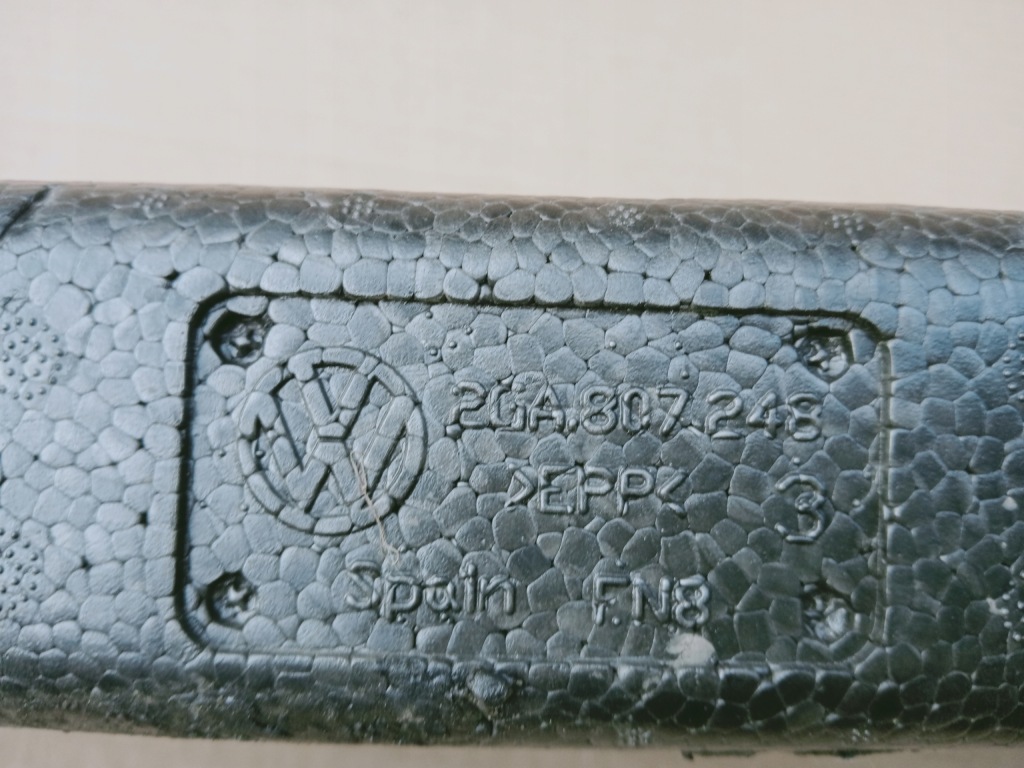 фото №3, Volkswagen оригінальний номер 2ga807248 абсорбер піна бампера передній