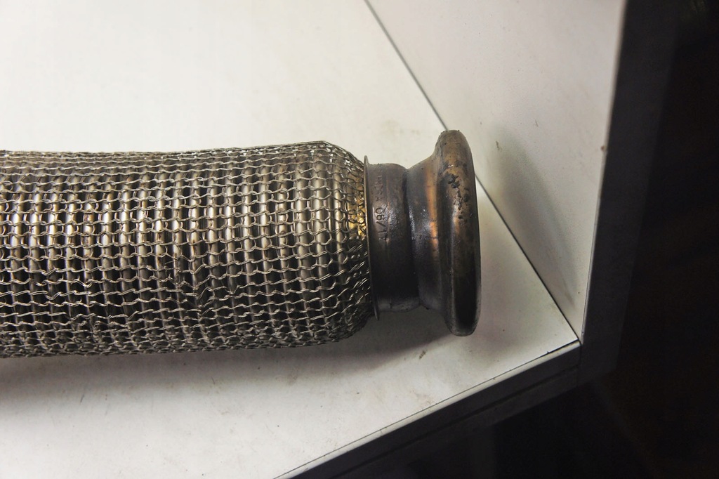 фото №6, Jr153 skoda fabia iii 1.4d соединитель дроссельная заслонка