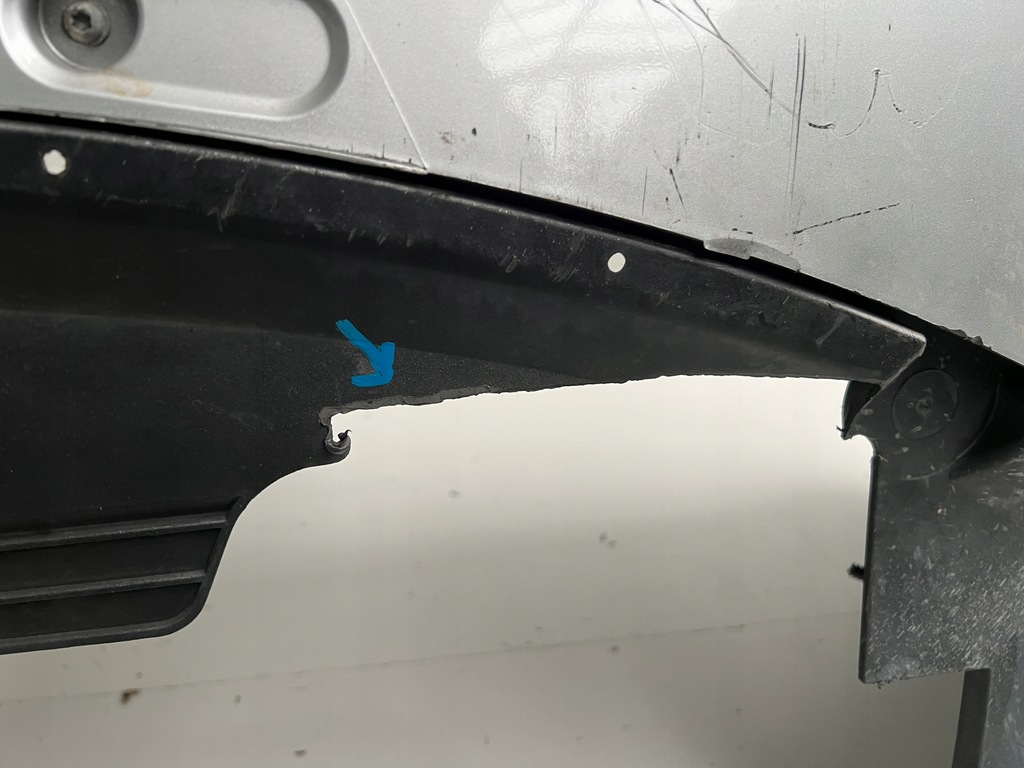 фото №8, Бампер перед передній volvo xc70 ii