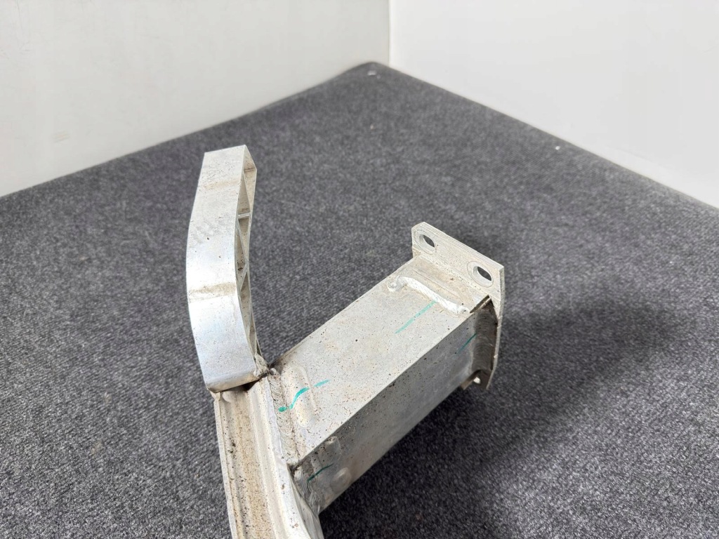 фото №12, Porsche panamera 971 балка pas перед передній бампера 971805241f cała ładna