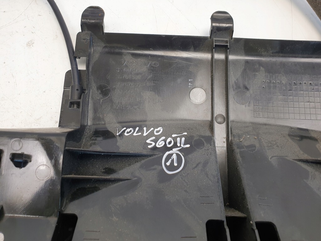 фото №8, Volvo s60 ii ручка складывания сидений 30727871