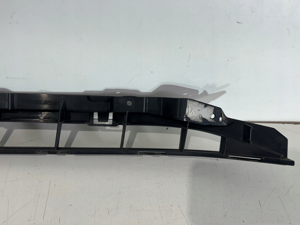 фото №12, Audi rs4 a4 b9 lift 8w0 решітка бампера перед передня 8w0807683h