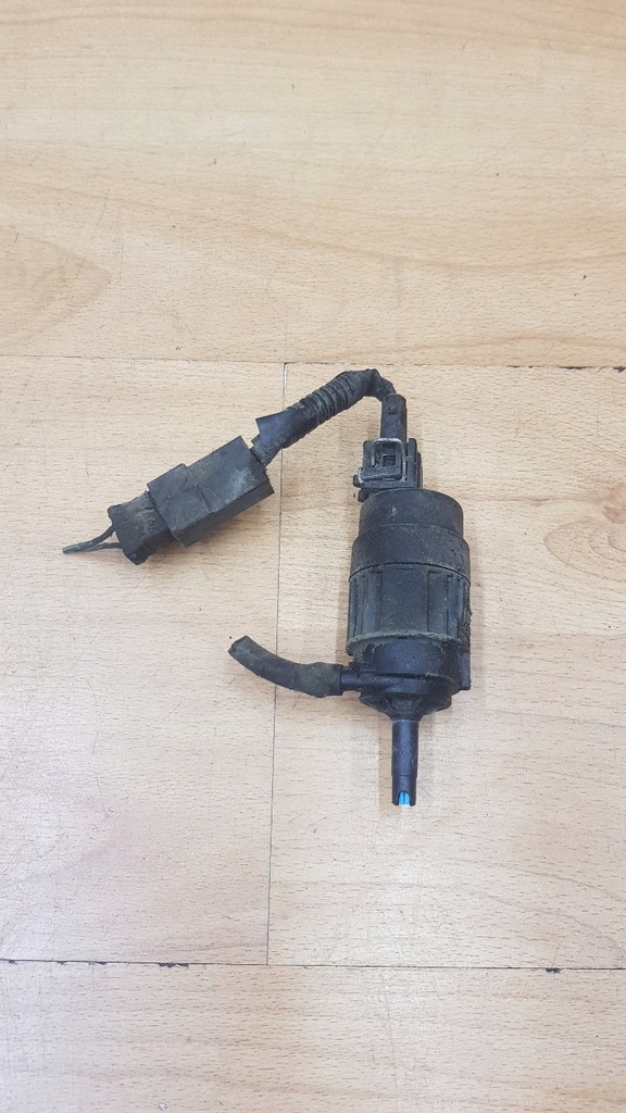 фото №1, Помпа омывателя mitsubishi carisma lift