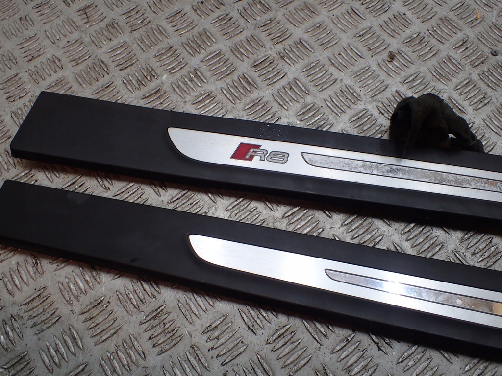 фото №3, Audi r8 4s накладки пороговые декоративные накладки