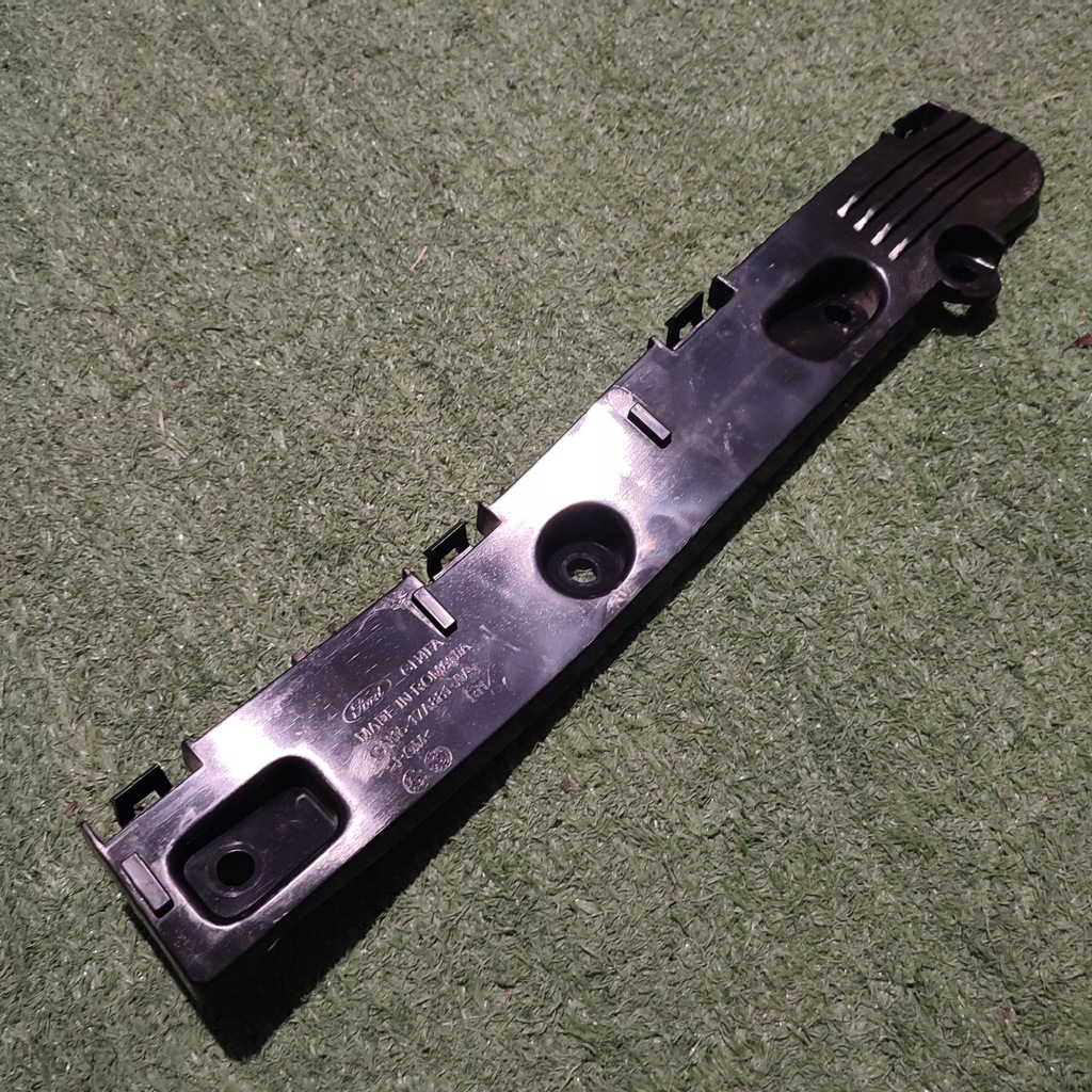 фото №1, Напрямна бампера правий задня ford ecosport lift