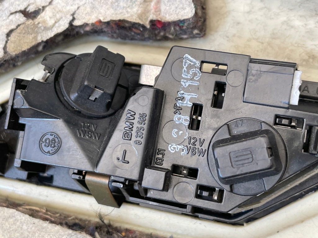 фото №5, Захист салону стельовий лампа ліва bmw 3 e46