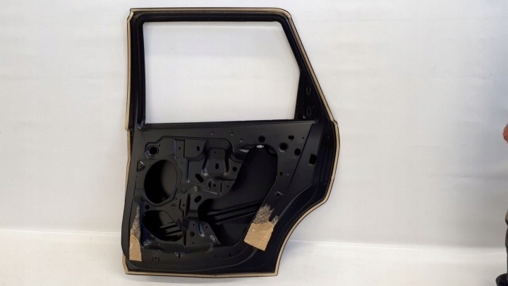 фото №4, Ford focus i combi дверь правое задняя 3