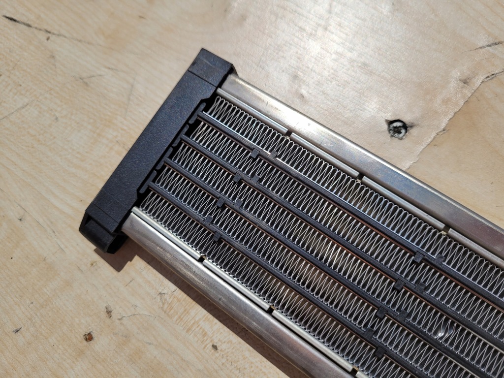 фото №11, Jeep cherokee kk 07-12 2.8 отопитель электрическая