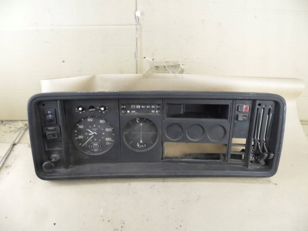 Купити Панель volkswagen 1 lt35 3159463