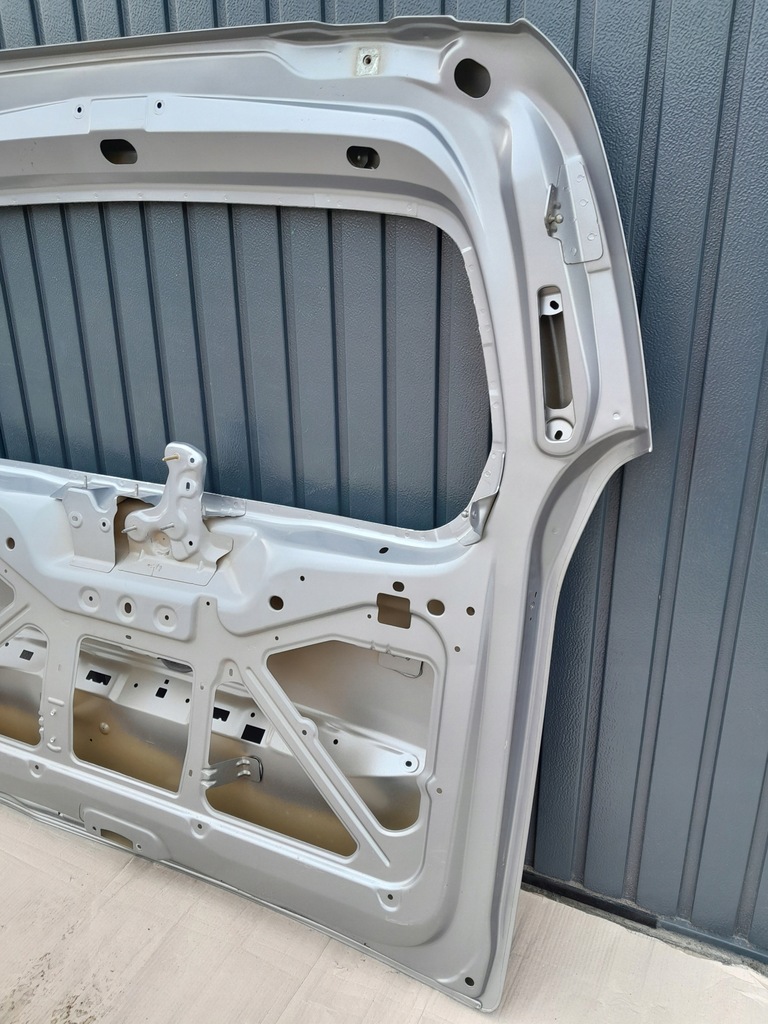 фото №11, Крышка багажника задняя задняя toyota proace city 18-