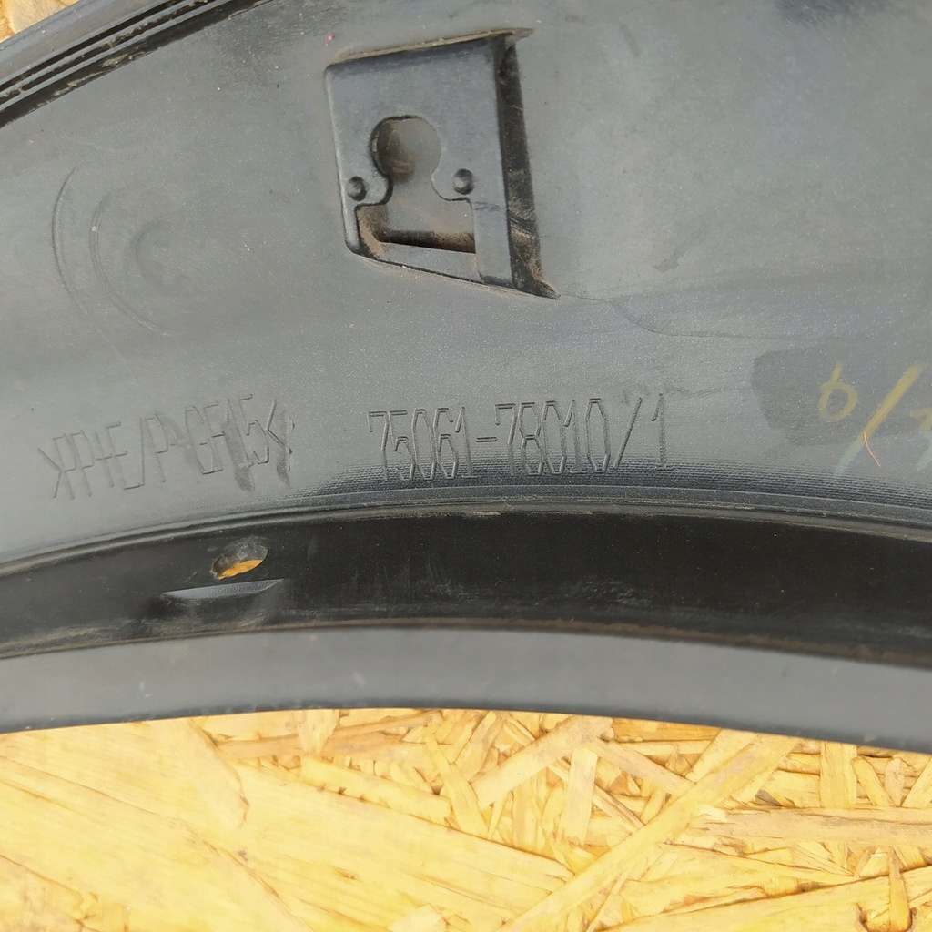 фото №6, Lexus nx i 2014- молдинг дверь правый задняя задняя 75061-78010