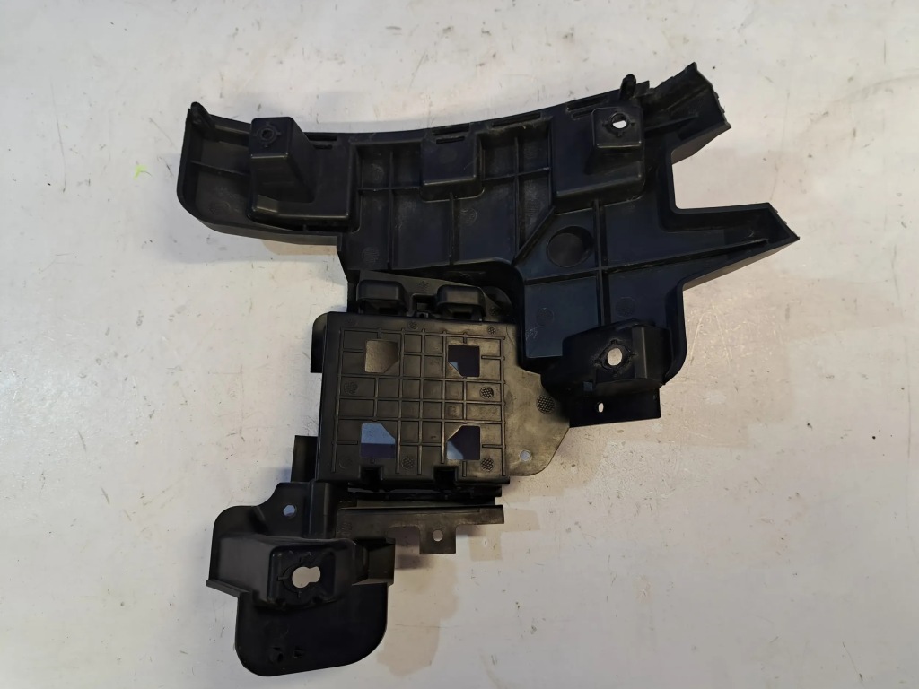 фото №3, Volvo s60 2015 элементы крепёжные