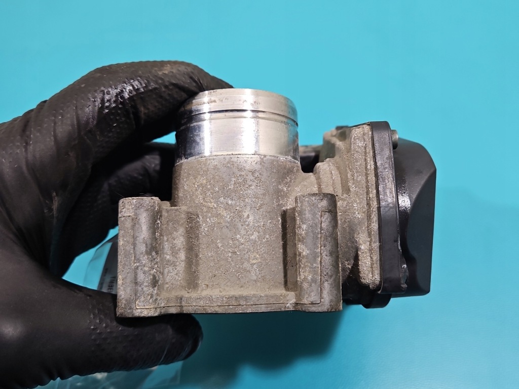 фото №6, Дроссельная заслонка skoda fabia ii 03d133062f 1.2 12v