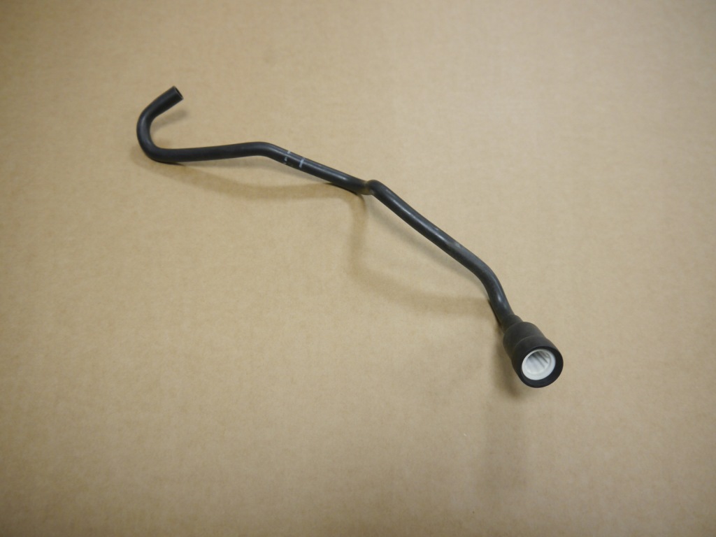 фото №1, Audi a1 шланг вентиляционный фара 82a941718