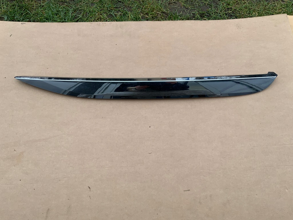 фото №1, Молдинг хром дверь крыша правый задняя peugeot 2008 i