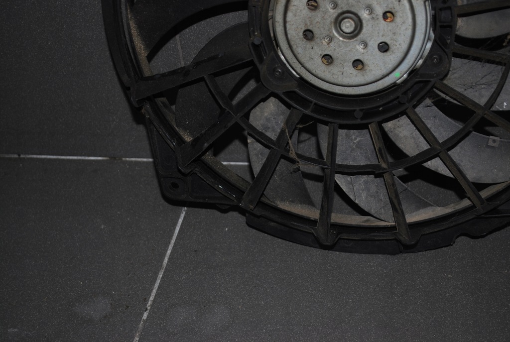 фото №9, Вентилятор радиатор audi s4 b6 4.2 bbk 8e0959455p