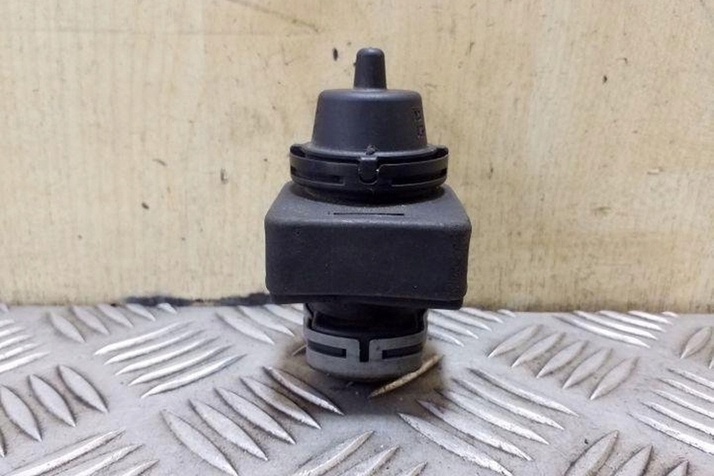 фото №7, Клапан электромагнитный nissan qashqai ii j11, j11_ 8200575400 2.0l