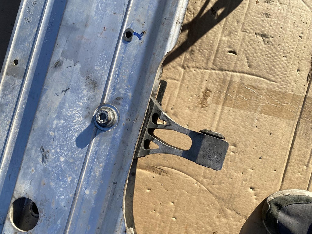 фото №10, Peugeot 2008 ii 1.2 подрамник подрамник