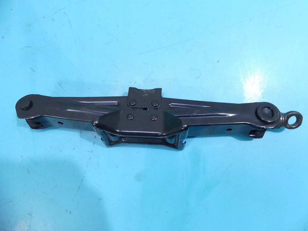 фото №9, Домкрат підйомник автомобільний suzuki kizashi