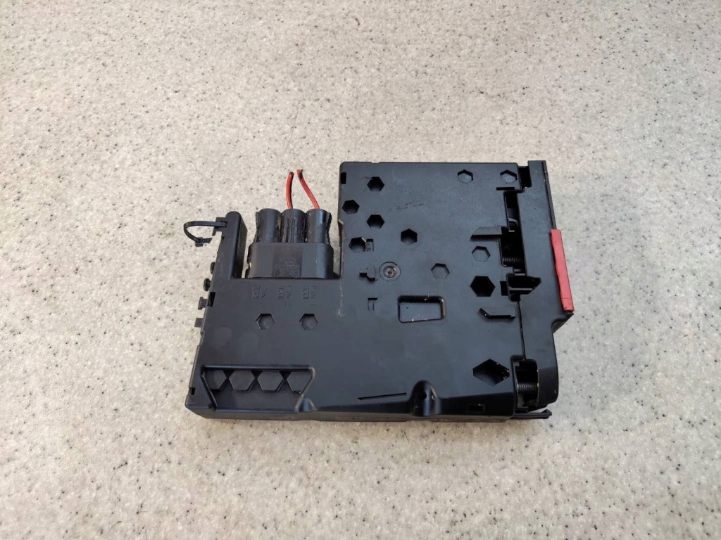 фото №2, Mercedes slk w172 r172 предохранитель клеммы пиротехническая a1725401450